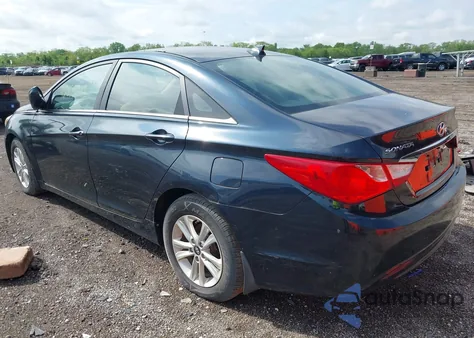 2013 Hyundai Sonata Gls z USA, uszkodzony, nr VIN 5NPEB4AC7DH666636